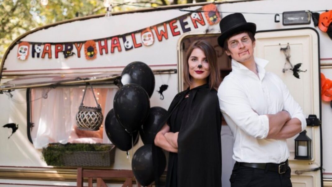 Halloween Costume Ideas for Couples