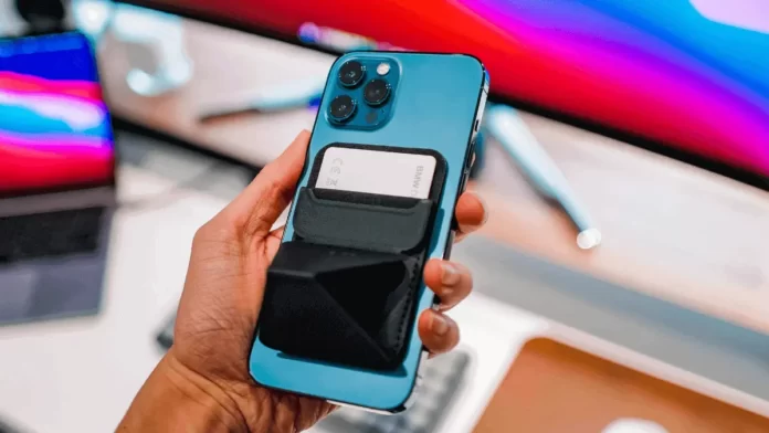 Best card holder cases for iPhone XR